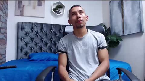 Snapshot of richar_voller chatting on 12-15-24, 12:28 richar_voller online show from 12-15-24, 12:28