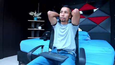 Snapshot of richar_voller chatting on 12-22-24, 03:22 richar_voller online show from 12-22-24, 03:22