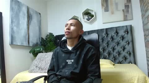 Snapshot of richar_voller chatting on 02-12-25, 11:18 richar_voller online show from 02-12-25, 11:18