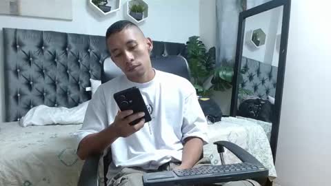 Snapshot of richar_voller chatting on 03-06-25, 11:14 richar_voller online show from 03-06-25, 11:14
