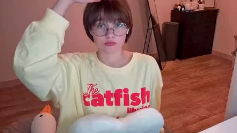 Luna online show from 07-14-26, 06:24