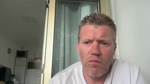 Snapshot of richiee3891 chatting on 05-07-26, 06:13 richiee3891 online show from 05-07-26, 06:13