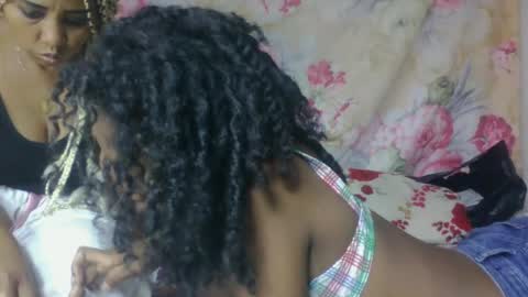 Snapshot of richimelaa chatting on 05-23-26, 01:11 richimelaa online show from 05-23-26, 01:11