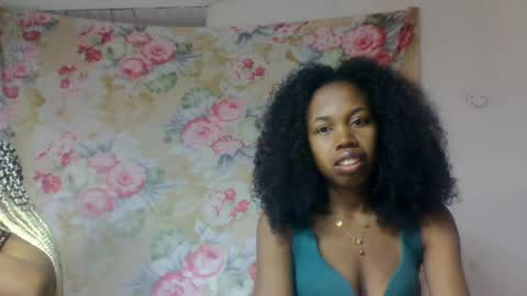 Snapshot of richimelaa chatting on 05-23-26, 01:37 richimelaa online show from 05-23-26, 01:37