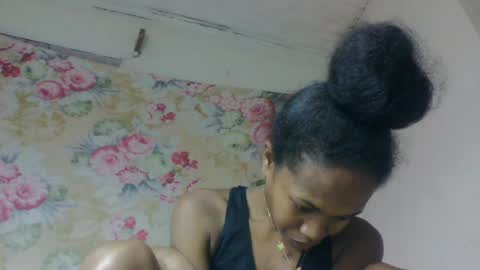Snapshot of richimelaa chatting on 05-28-26, 02:47 richimelaa online show from 05-28-26, 02:47