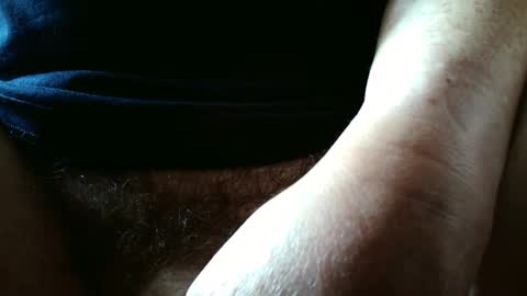 Snapshot of richmondmale chatting on 10-09-25, 05:00 Always crusing cams online show from 10-09-25, 05:00