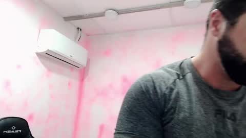 Snapshot of richrolland chatting on 01-05-25, 09:37 Rickseduction online show from 01-05-25, 09:37