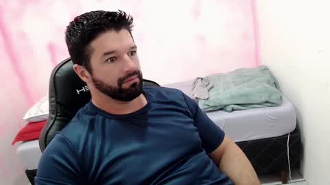 Snapshot of richrolland chatting on 02-10-25, 07:17 Rickseduction online show from 02-10-25, 07:17