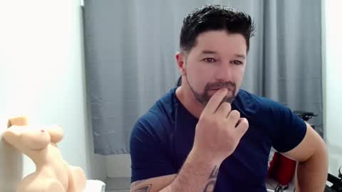 Snapshot of richrolland chatting on 11-20-25, 03:28 Rickseduction online show from 11-20-25, 03:28