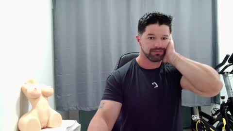 Snapshot of richrolland chatting on 11-21-25, 02:32 Rickseduction online show from 11-21-25, 02:32