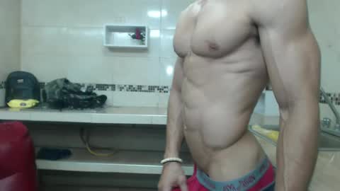 Snapshot of rickcumhot13 chatting on 12-25-24, 09:00 rickcumhot13 online show from 12-25-24, 09:00