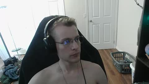 Snapshot of rickgosling chatting on 09-18-25, 08:11 rickgosling online show from 09-18-25, 08:11