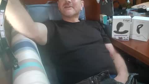 Snapshot of rickitou chatting on 04-03-26, 07:17 FireLion online show from 04-03-26, 07:17