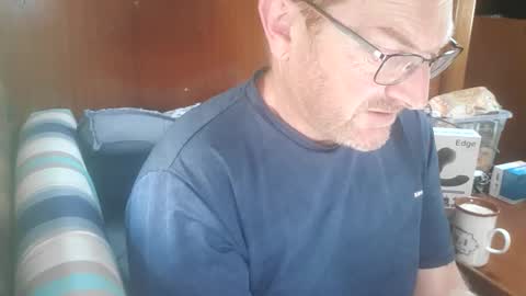 Snapshot of rickitou chatting on 04-07-26, 07:20 FireLion online show from 04-07-26, 07:20