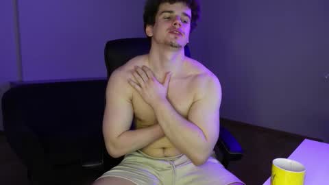 Snapshot of ricky_becko chatting on 01-07-26, 06:05 RICKY BECKO online show from 01-07-26, 06:05