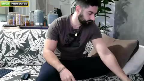 Snapshot of ricky_muscle_1993 chatting on 02-25-25, 09:53 Ricky and Carlo online show from 02-25-25, 09:53