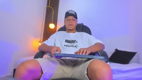 Ricky  online show from 02-05-25, 09:50