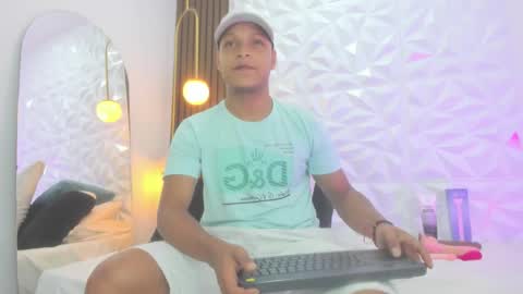 Ricky  online show from 10-10-25, 02:05