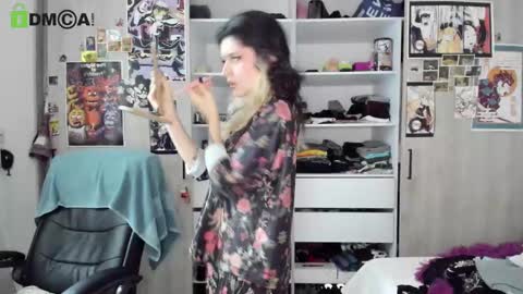 Snapshot of rickydicot_13 chatting on 02-25-25, 01:52 RickyDicot 13 online show from 02-25-25, 01:52