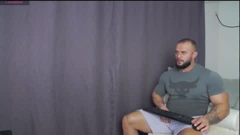 Snapshot of rickymiami1 chatting on 09-22-25, 06:21 rickymiami1 online show from 09-22-25, 06:21