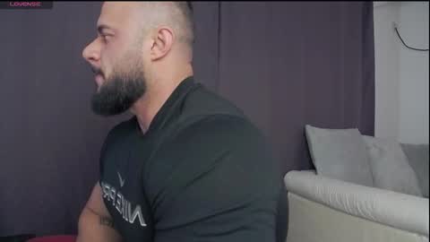 Snapshot of rickymiami1 chatting on 10-05-25, 01:31 rickymiami1 online show from 10-05-25, 01:31