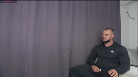 Snapshot of rickymiami1 chatting on 10-10-25, 07:46 rickymiami1 online show from 10-10-25, 07:46