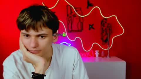 Rico online show from 04-20-26, 07:04