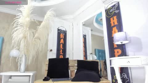 RicoBrowm online show from 10-19-25, 04:35