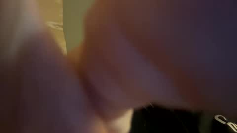 Snapshot of ricracks11 chatting on 03-01-25, 05:31 ricracks11 online show from 03-01-25, 05:31