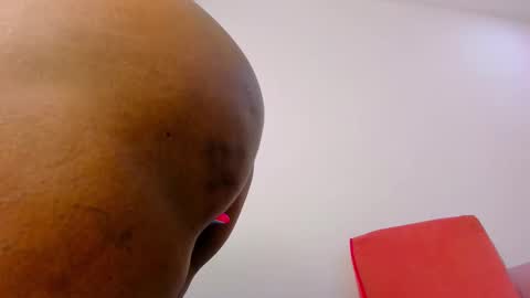 Rihanna Abiodun online show from 03-27-26, 08:26