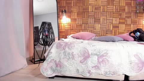 Sara online show from 02-27-25, 10:15