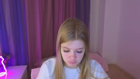 Rina online show from 11-12-25, 10:20