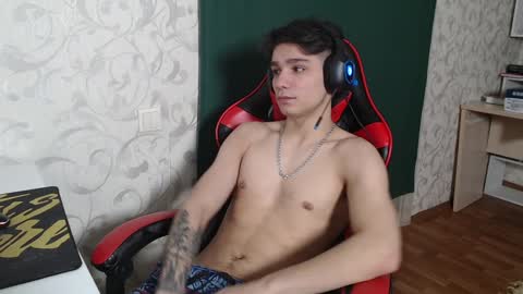 Snapshot of rik_and chatting on 01-18-25, 12:26 Rick online show from 01-18-25, 12:26