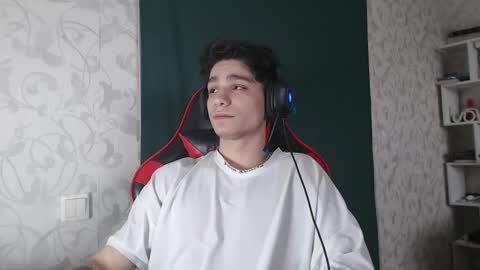 Snapshot of rik_and chatting on 02-12-25, 09:31 Rick online show from 02-12-25, 09:31