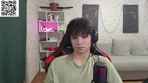 Snapshot of rik_and chatting on 02-27-25, 01:28 Rick online show from 02-27-25, 01:28