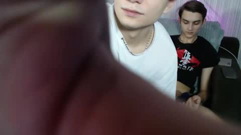 Snapshot of rik_and chatting on 10-15-25, 07:47 Rick online show from 10-15-25, 07:47