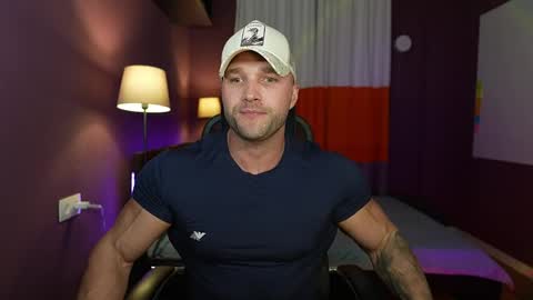 Snapshot of rikadler chatting on 06-05-26, 05:07 rikadler online show from 06-05-26, 05:07