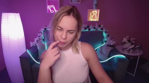 Rika online show from 12-19-24, 05:51