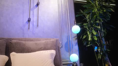    if you wanna buy smth stockingsph etc  custom videos or pics  online show from 12-02-24, 01:35