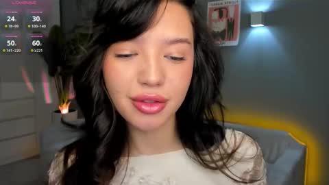 Riko Asada online show from 10-26-25, 07:25