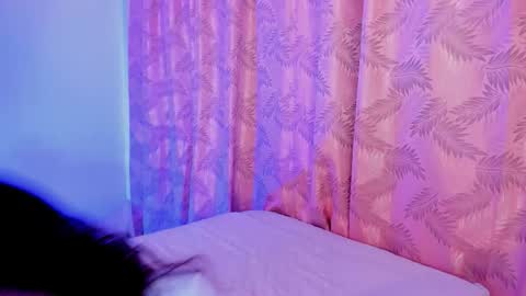 Snapshot of riley_bensongh chatting on 10-16-25, 10:33 Riley online show from 10-16-25, 10:33