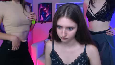 Meow online show from 10-04-25, 02:15