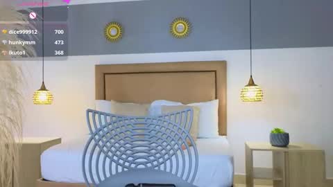 Riley Sierra online show from 12-23-24, 09:29