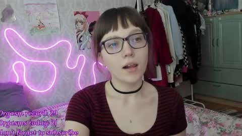 Snapshot of rileynymph chatting on 05-14-26, 06:20 My name is Riley Like my broadcast pls 3 online show from 05-14-26, 06:20