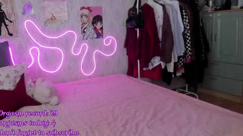 Snapshot of rileynymph chatting on 05-15-26, 04:08 My name is Riley Like my broadcast pls 3 online show from 05-15-26, 04:08