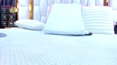 Riley online show from 11-22-25, 11:31