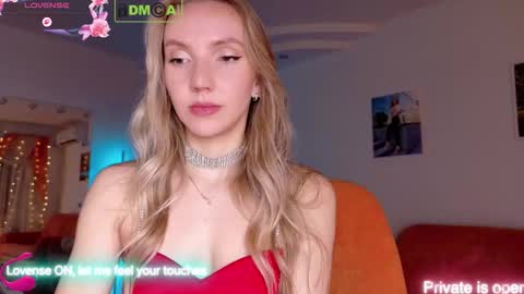 Snapshot of rina_asty chatting on 11-17-25, 06:57 Rina Asty online show from 11-17-25, 06:57