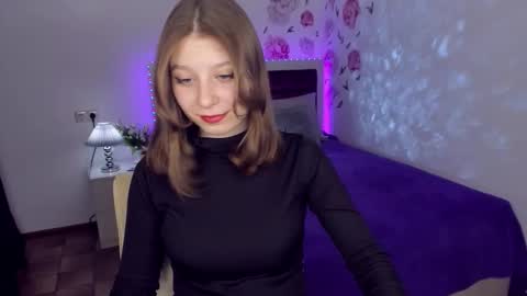 Snapshot of rinacake chatting on 03-22-26, 10:40 rinacake online show from 03-22-26, 10:40