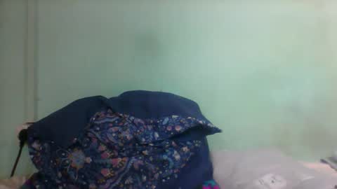 Snapshot of rinah856024 chatting on 12-19-25, 06:53 rinah856024 online show from 12-19-25, 06:53