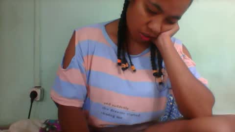 Snapshot of rinah856024 chatting on 12-20-25, 07:04 rinah856024 online show from 12-20-25, 07:04